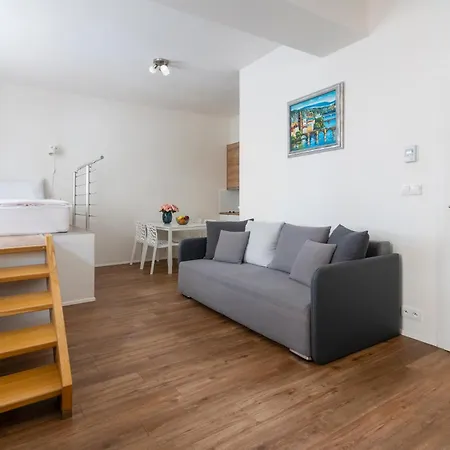 Lägenhetshotell Tales Boutique By Dwellfort