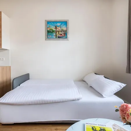 Aparthotel Tales Boutique By Dwellfort Prague