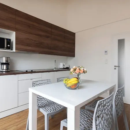 Lägenhetshotell Tales Boutique By Dwellfort Prag